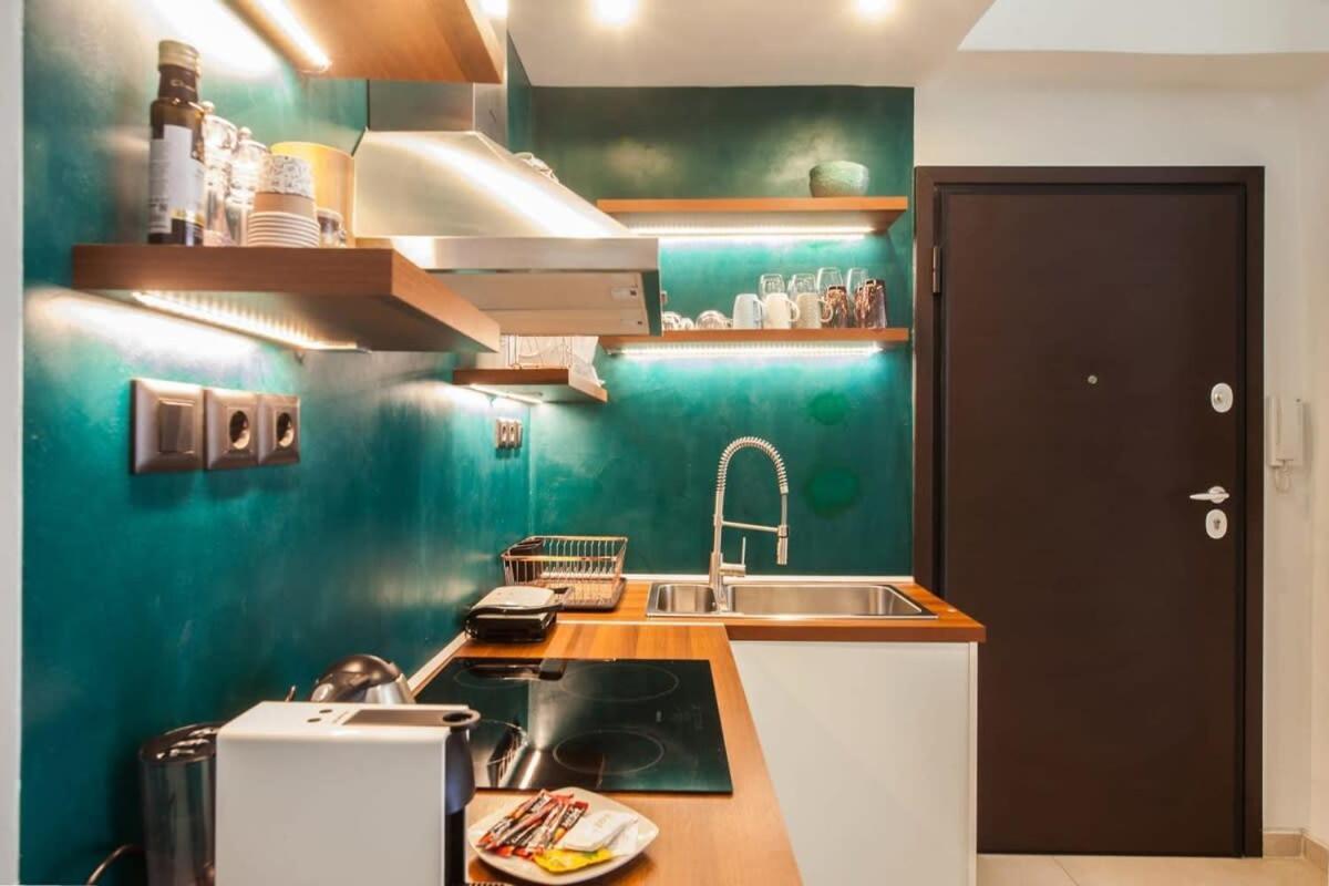 Beautiful Elegant Apartment Next To Monastiraki 아테네 외부 사진
