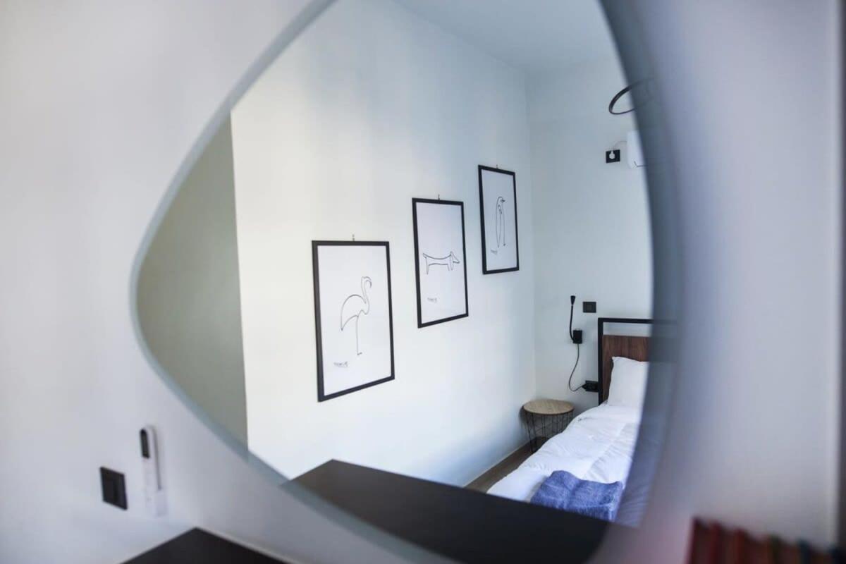 Beautiful Elegant Apartment Next To Monastiraki 아테네 외부 사진
