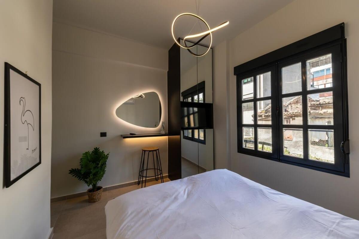 Beautiful Elegant Apartment Next To Monastiraki 아테네 외부 사진